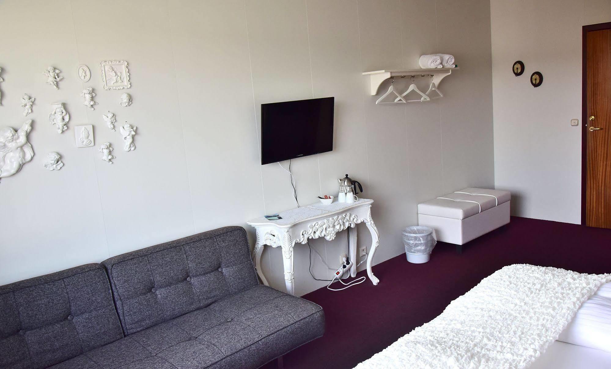 Guesthouse Hamar Västmannaöarna Exteriör bild